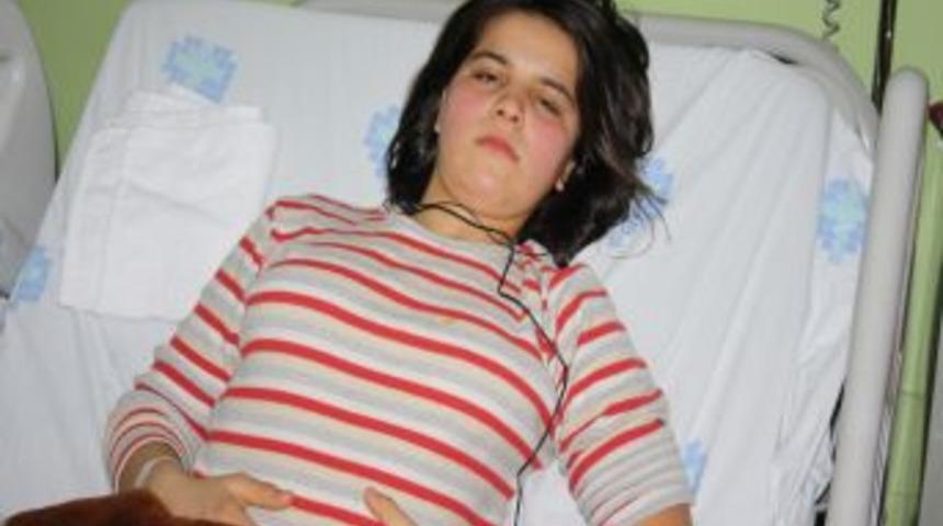 Fazla omuru ameliyatla alındı, kamburluğundan kurtuldu