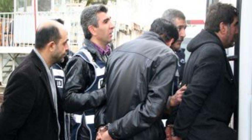 İzmir'de nakliye dolandırıcılığı operasyonu