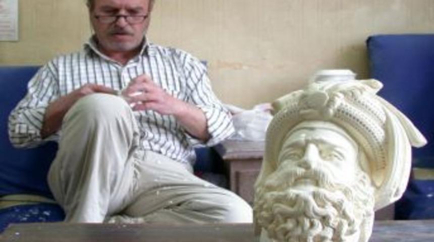 L&uuml;letaşı ustaları, y&uuml;zde 18&rsquo;lik vergiden dertli