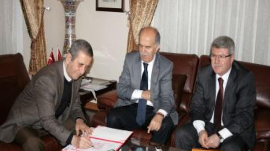 Emekli asker, yıllardır biriktirdikleri ile okul yaptıracak