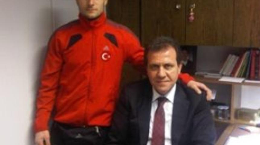 &ldquo;Senden madalya bekliyorum&rdquo;