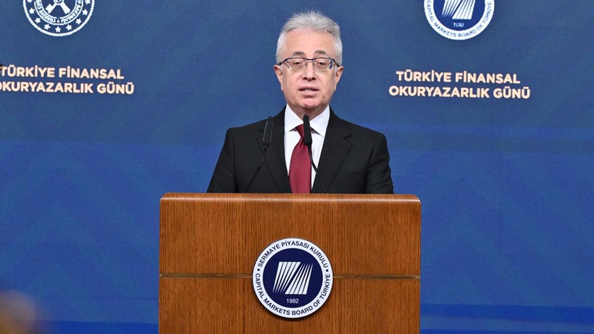SPK Başkanı Mahmut S&uuml;t&ccedil;&uuml; istifasını,  Hazine ve Maliye Bakan Yardımcısı Osman &Ccedil;elik emeklilik dilek&ccedil;esini verdi 1