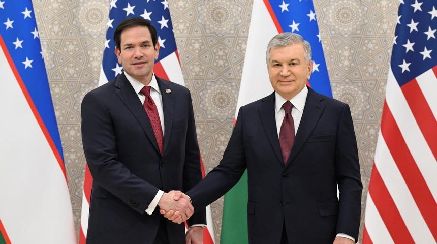 &Ouml;zbekistan Cumhurbaşkanı Mirziyoyev, ABD Dışişleri Bakanı Rubio ile g&ouml;r&uuml;şt&uuml;
