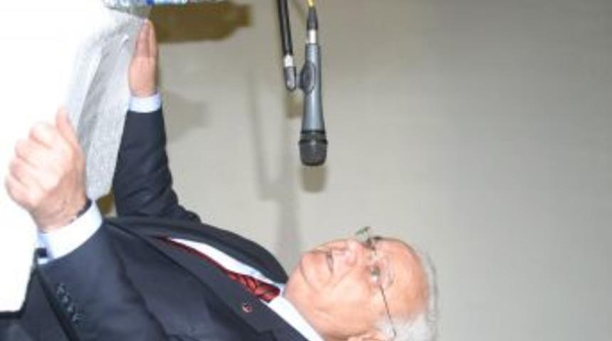 Vali &Ccedil;olak: Ge&ccedil;mişini unutanların gelecekleri de olamaz