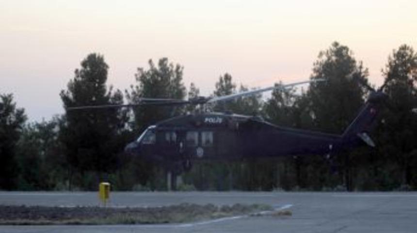 Şehit polisin cenazesi memleketine helikopterle g&ouml;nderildi