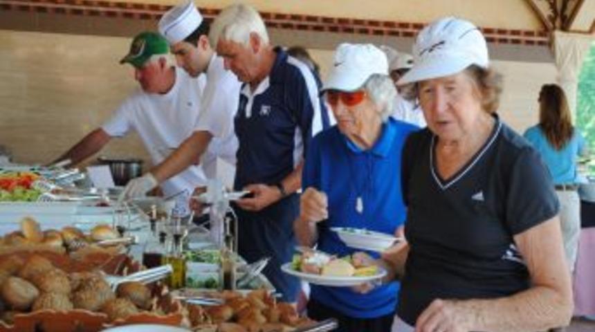 "T&uuml;rkiye zengin yemek k&uuml;lt&uuml;r&uuml;n&uuml;n tanıtmını yapamıyor"