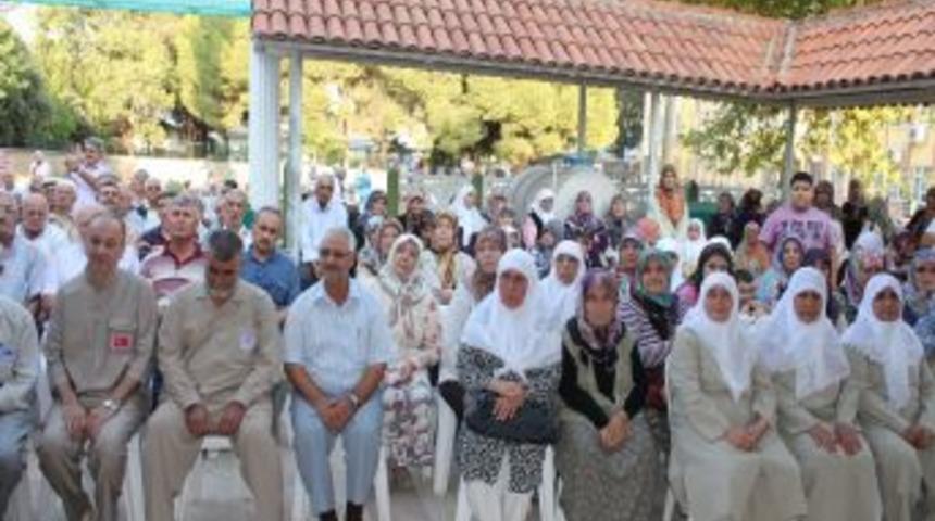 Serik'te ilk hacı adayları dualarla uğurlandı