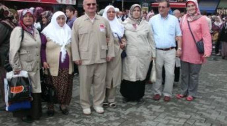 Alaplı'da ilk hacı kafilesi uğurlandı