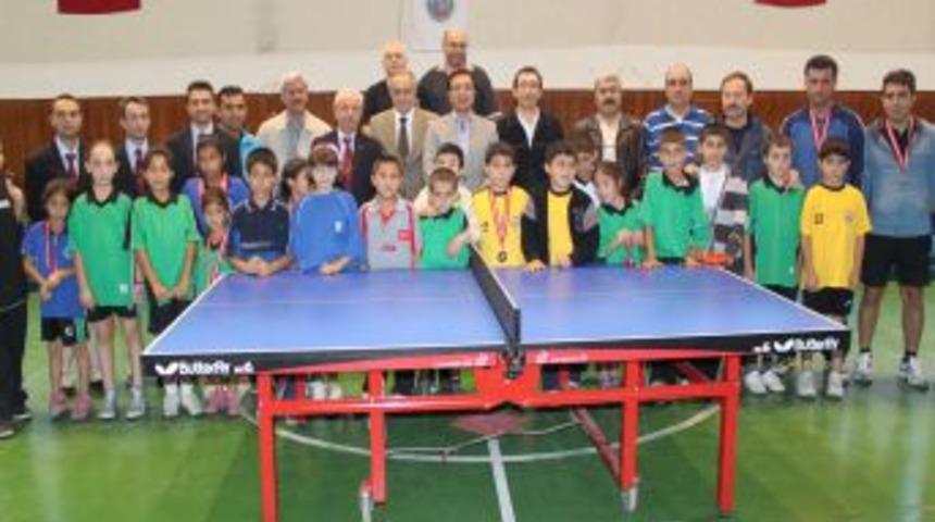 Polatlı'da masa tenisi turnuvası d&uuml;zenlendi