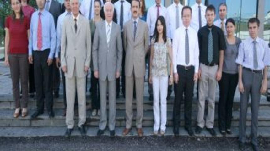 Antalya İl &Ouml;zel İdaresi'ne, 22 memur alındı