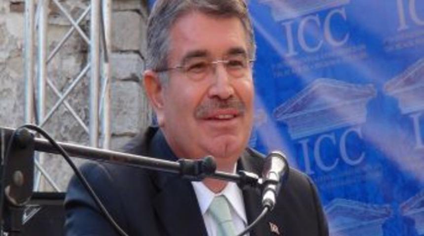 Bakan Şahin: "İnadına biz bu &uuml;lkede varız"