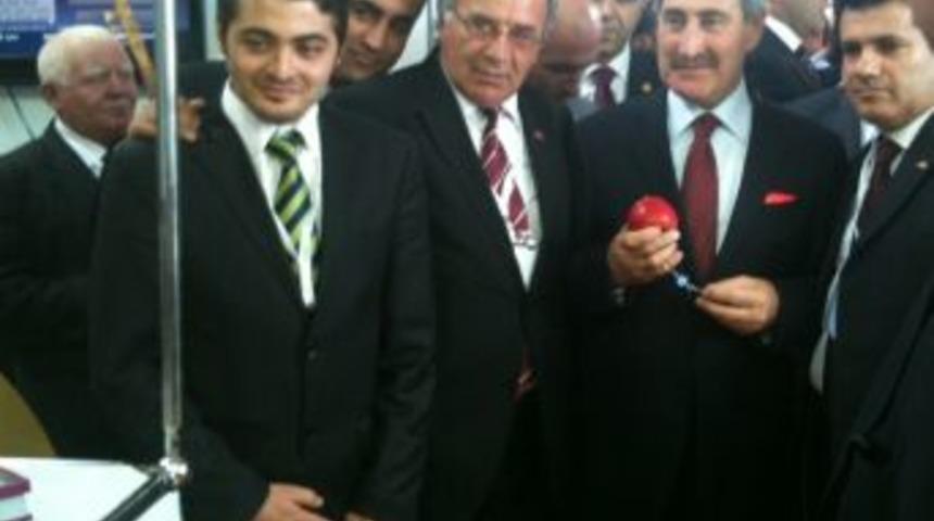 Bakan G&uuml;nay: Turizm sekt&ouml;r&uuml; b&ouml;lgeye huzur ortamı getirecek