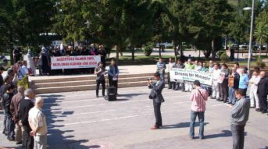 Baş&ouml;rt&uuml;s&uuml; Platformu: Yasak bitmedi, &uuml;niversitelerde baskı var