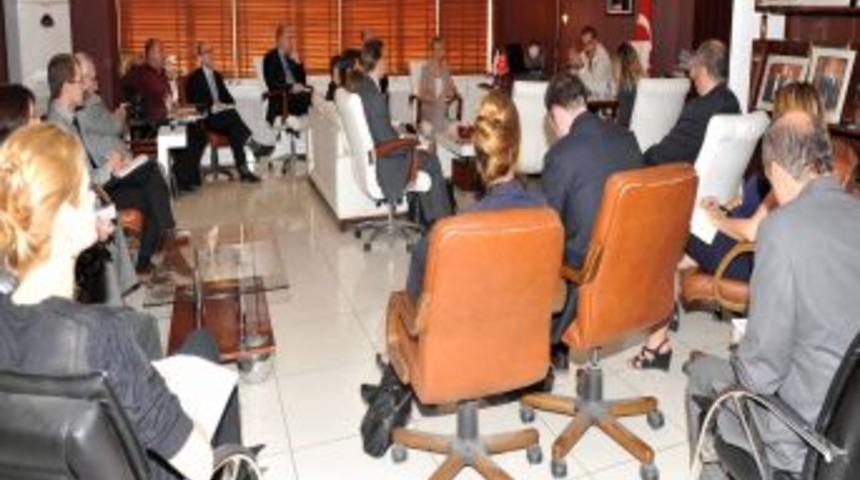 Avrupa Birliği Ekonomi ve Ticaret Heyeti Mardin Belediyesi'ni ziyaret etti