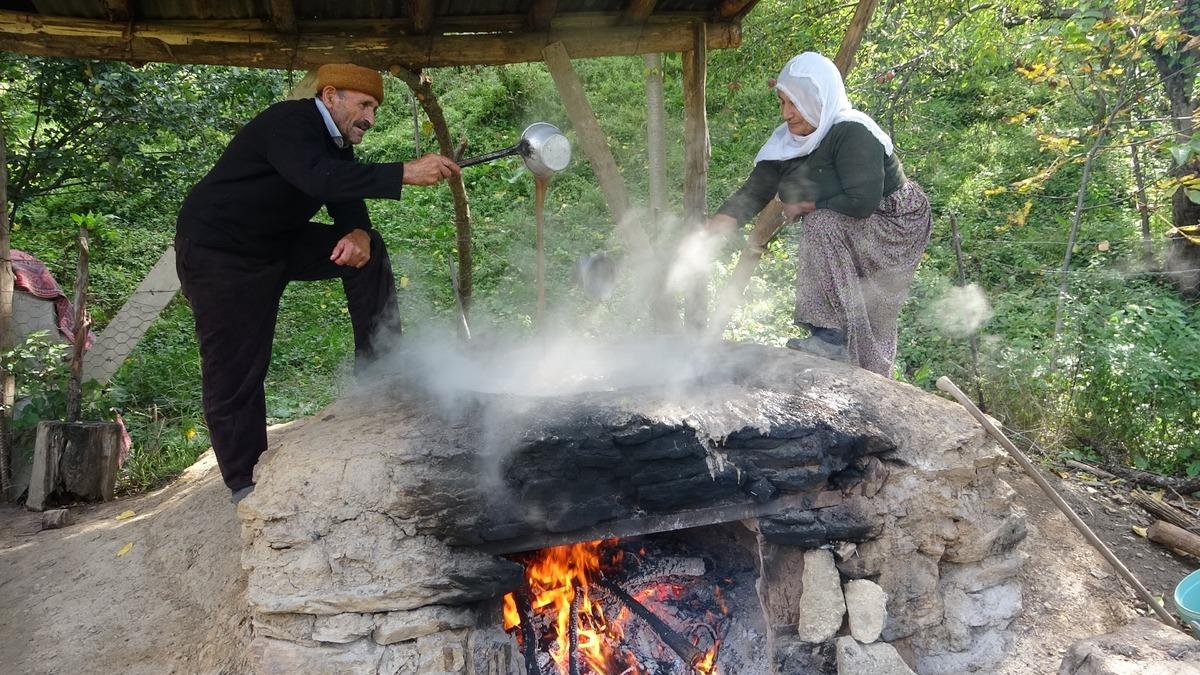 Bir asırlık lezzetin sırrı beyaz toprak! Saatlerce kaynatılarak hazırlanıyor 3
