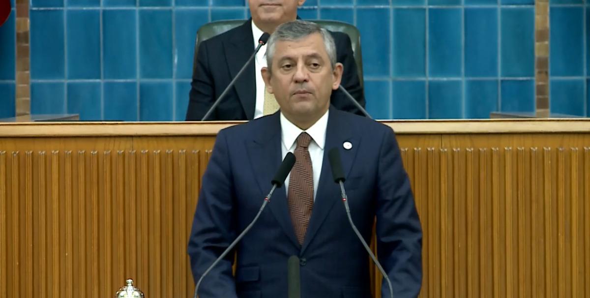 &Ouml;zg&uuml;r &Ouml;zel den fon krizinde g&uuml;ndem yaratan istifaya tepki! "Daha d&uuml;n ikna edebildiler" 1