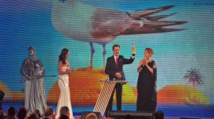 Altın Portakal’da onur ödülleri sahiplerini buldu