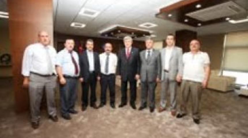 Gebze&rsquo;de tıkanan damarları a&ccedil;ıyoruz