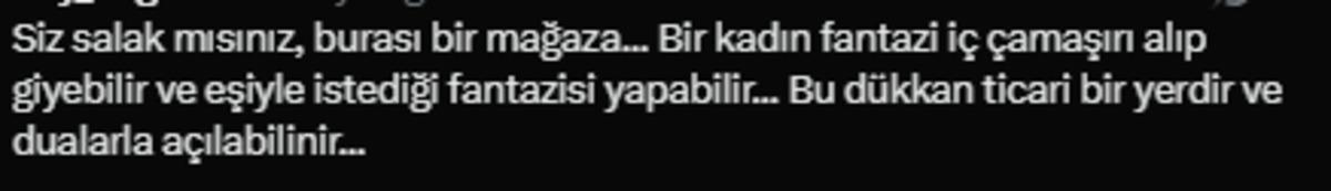 &Ccedil;orum da i&ccedil; giyim mağazasına dualı a&ccedil;ılış! Kırmızı ve siyah balonlar, protokolle kurdele kesimi... 6