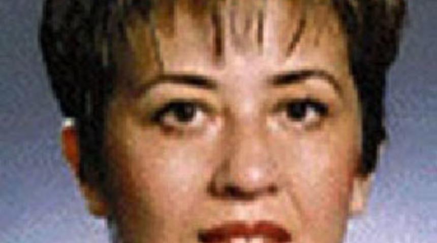 Do&ccedil;entin kadın prof&ouml;s&ouml;re saldırdığı iddiası