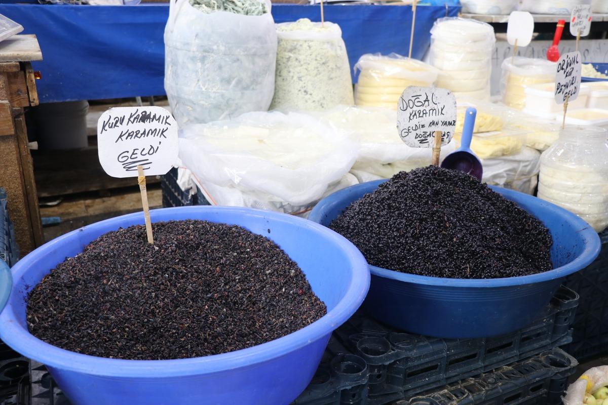 Bir&ccedil;ok derde deva! Yılda sadece 1 ay tezg&acirc;hta, kilosu 100 TL 4