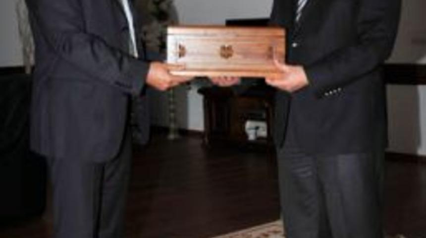 Fatih &Uuml;niversitesi Rekt&ouml;r&uuml; Tekelan, Kastamonu &Uuml;niversitesi'ni ziyaret etti