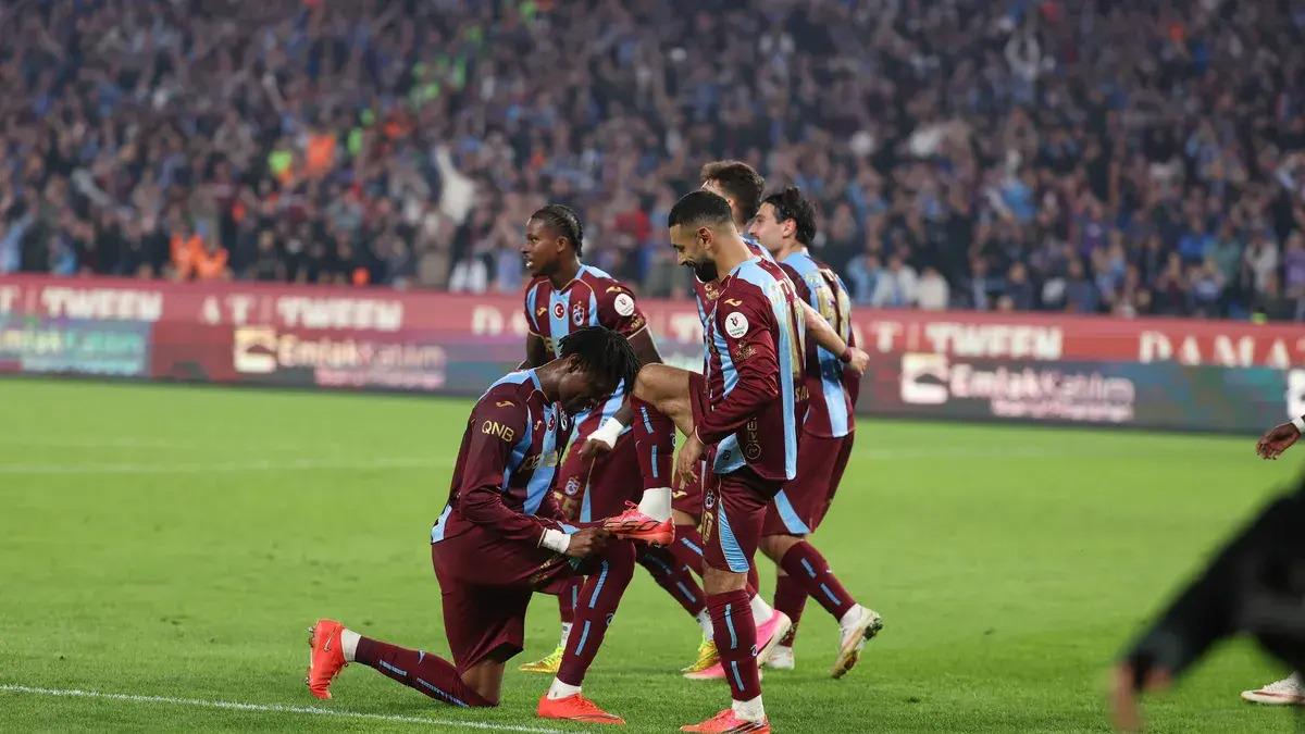 REİS, ITALIANO YU MAT ETTİ! 3