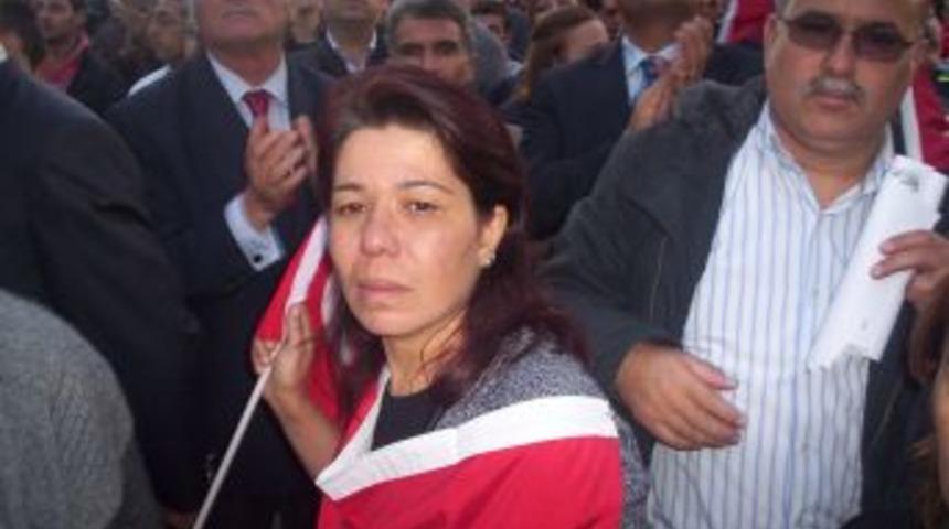 T&uuml;rk Kamu-Sen&rsquo;lilerden ter&ouml;re lanet mitingi