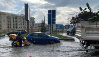 Sel mağduru s&uuml;r&uuml;c&uuml;lere uyarı! Bu hata kaskodan edebilir