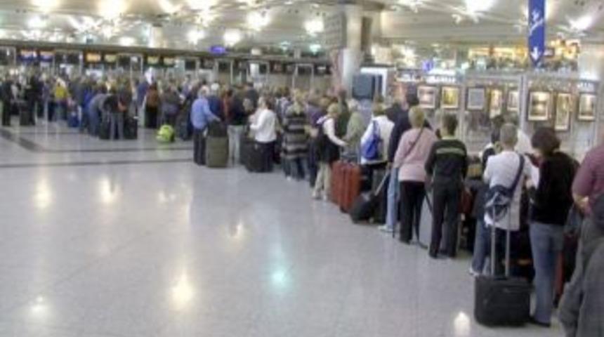 Lufthansa&rsquo;nın 'kuyruğu' uzadı