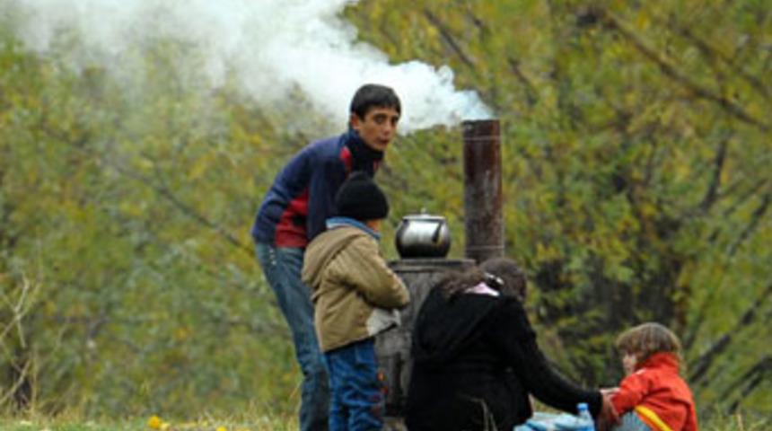 Erciş'te &ccedil;ocuk olmak...