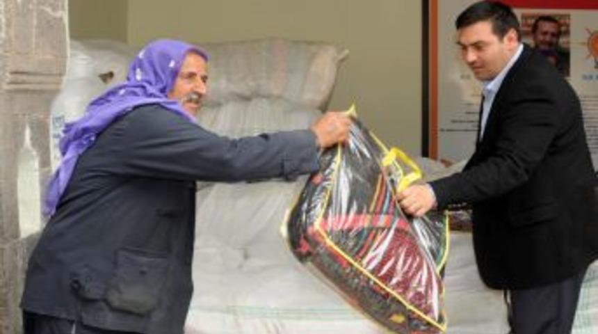 Siverekliler yorganlarını depremzedelerle paylaştı