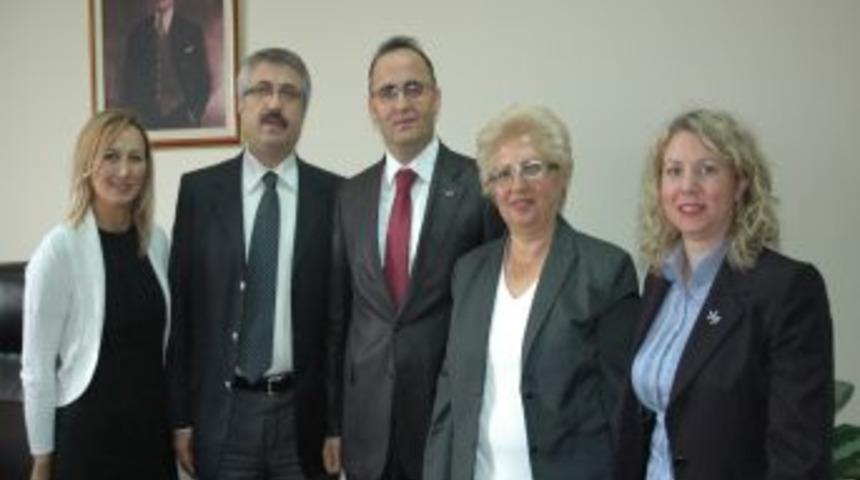 Hasta hakları savunucularından Ankara Valiliği'ne ziyaret