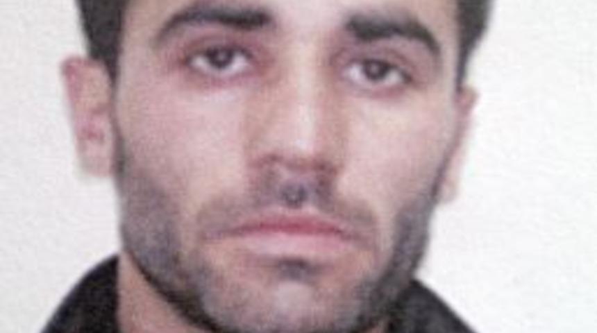 Borcuna karşılık, eşini istediği arkadaşı tarafından &ouml;ld&uuml;r&uuml;ld&uuml;