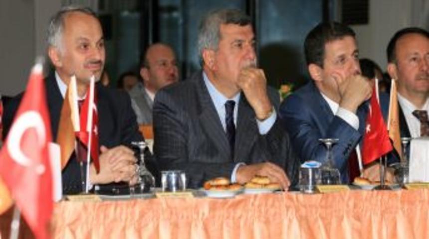 THY Genel M&uuml;d&uuml;r&uuml; Kotil: G&uuml;nde 25 saat &ccedil;alışıyoruz