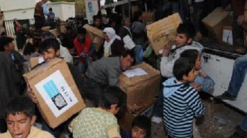 Van'da yardımlar yine yağmalandı