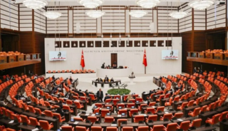 Son dakika | G&ouml;r&uuml;şmeler &ouml;ne &ccedil;ekildi! Tasfiye edilen fonlar i&ccedil;in Meclis'te hareketlilik
