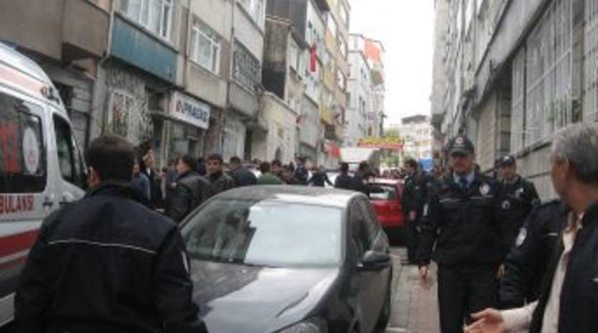 Park kavgası kanlı bitti: 1'i ağır 4 yaralı