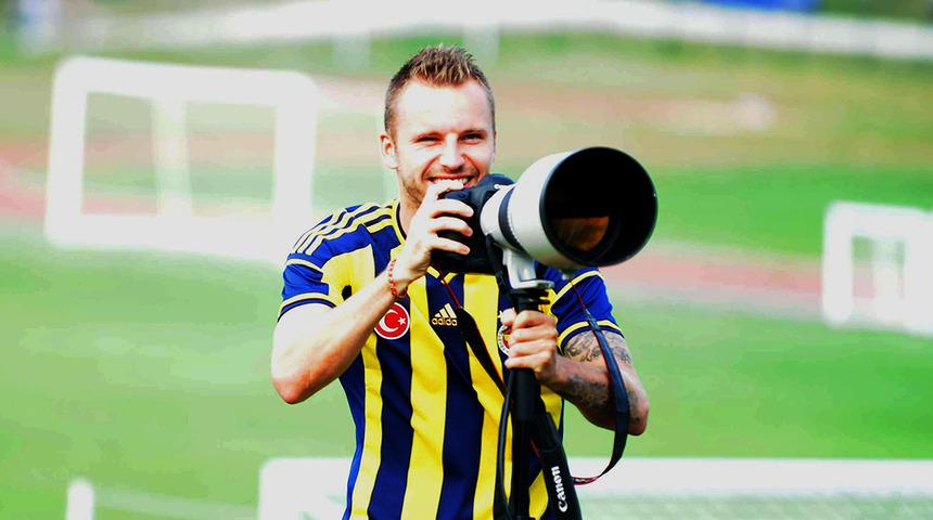 Fenerbah&ccedil;e'nin eski yıldızı i&ccedil;ini d&ouml;kt&uuml;: "Amat&ouml;rce y&ouml;netiliyor"
