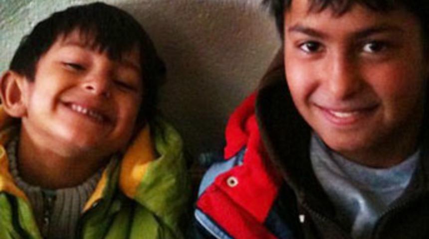 Depremzede minik Oğuz'un tek isteği!