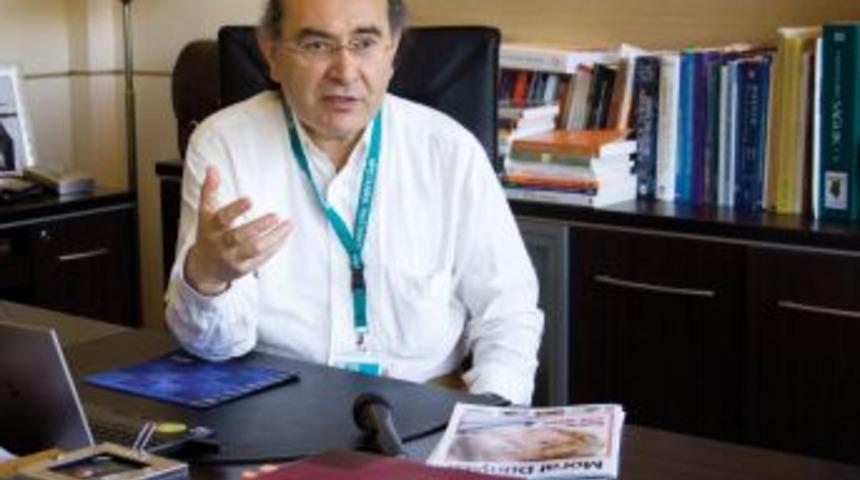 Prof. Dr. Nevzat Tarhan: &ldquo;Tartışmasını bilmek aile i&ccedil;i şiddeti &ouml;nler&rdquo;