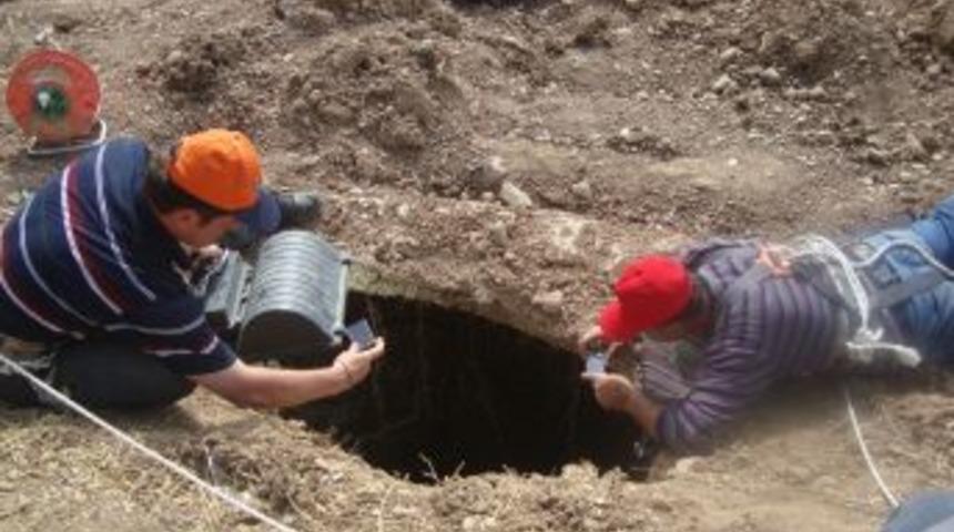 MTA heyeti Batman&rsquo;da oluşan &ccedil;ukurda inceleme yaptı