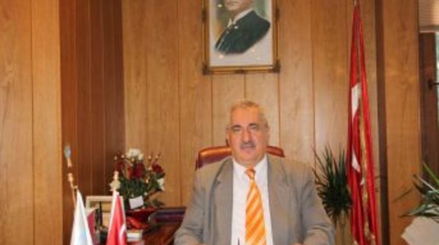 Adana'da cuma günü Van için 320 bin lira toplandı