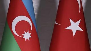 DMM’den, Azerbaycan’da Türk bayrağının indirilmeye çalışıldığı iddialarına yalanlama