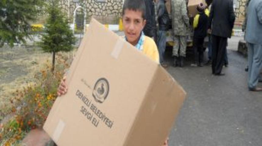 Denizli Belediyesi'nin yardımları Van’a ulaştı