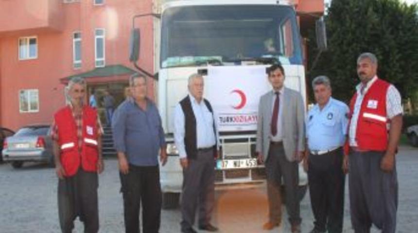 Avsallar'dan depremzedelere yardım