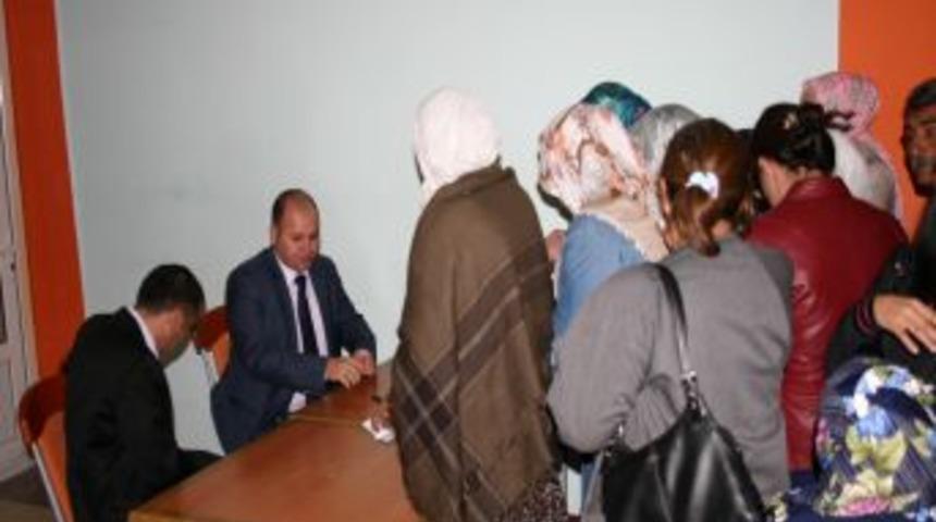 İhtiya&ccedil;lılara 100 TL bayram har&ccedil;lığı