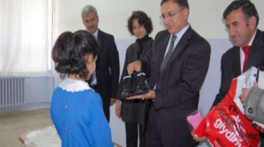 Birleşmiş markalar, Polatlı&rsquo;da bin 982 &ouml;ğrenciyi sevindirdi