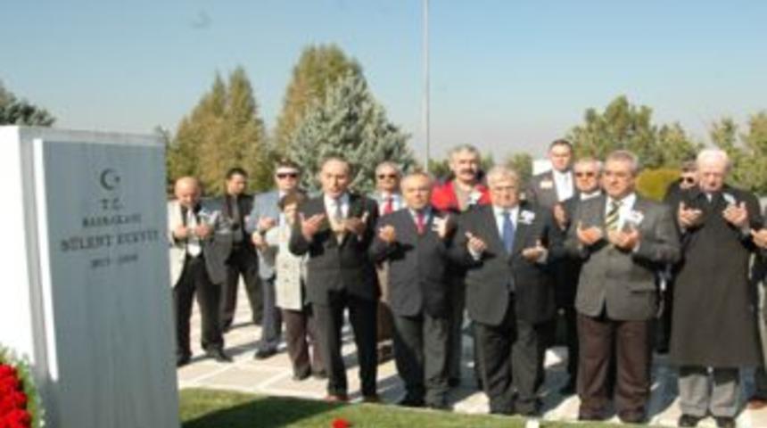 Masum Türker'den CHP'ye Ecevit göndermesi: Hatırlanması sevindirici