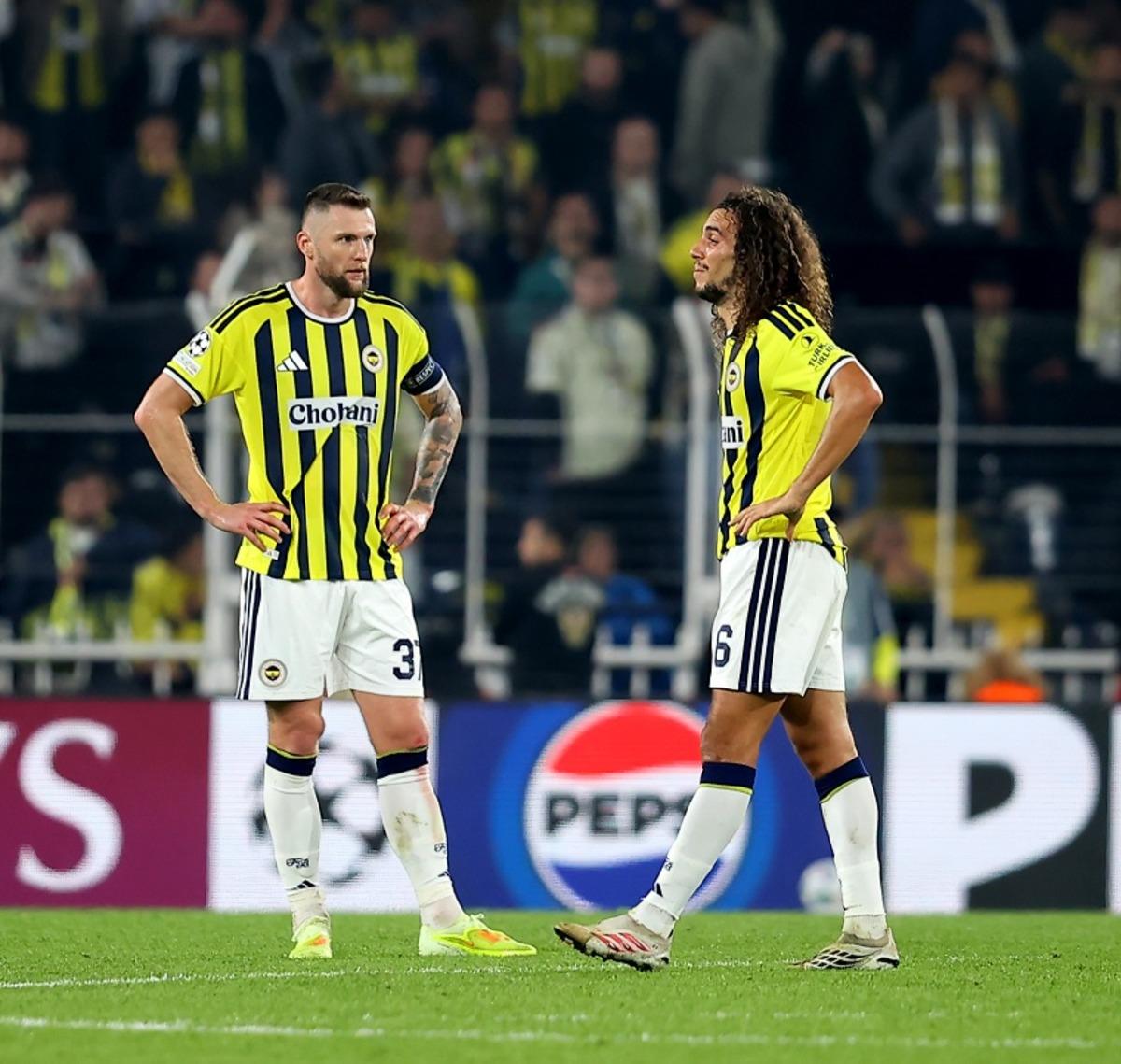 Usta yorumcular Fenerbahçe yi yerden yere vurdu: Çıldırırım, yıkarım buraları 6